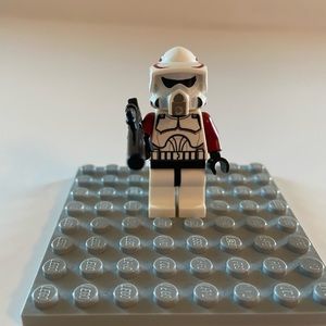 LEGO Star Wars Elite ARF Clone Trooper Minifig wit long rifle from set 9488